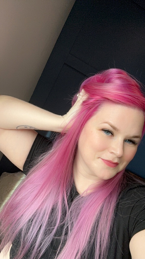 Bella profile picture