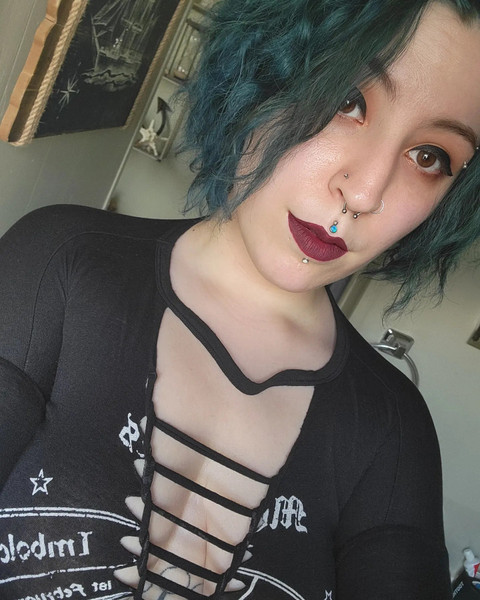 ToxicPeach profile picture