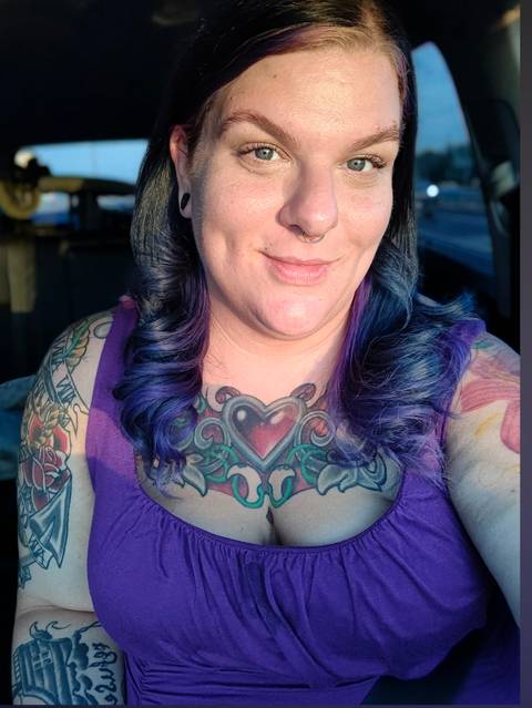 @mistressvixxen434 @mistressvixxen434