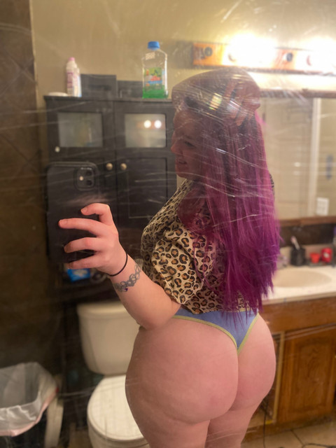 Manda 🍑 profile picture