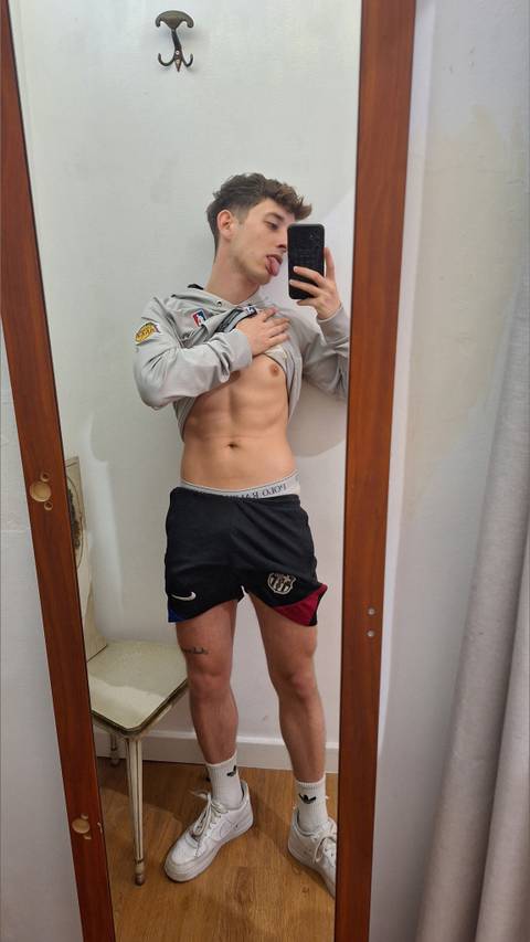 @twink-joven22x @twink-joven22x