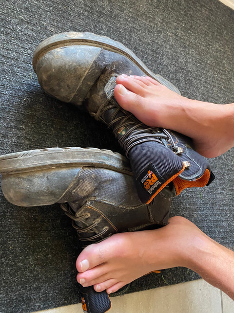 Construction feet profile picture