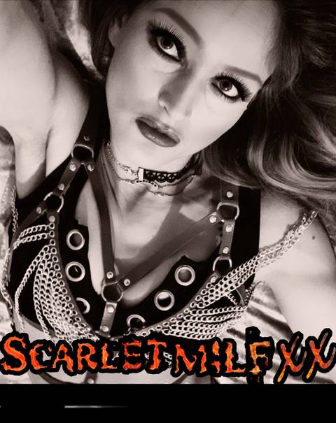 @scarletmilfxx @scarletmilfxx