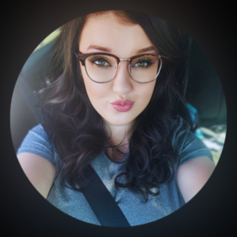 Aerie Saunders • BBW Tatted Housewife profile picture