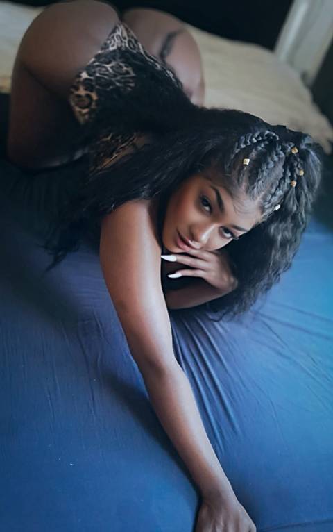 @laurynqueen @laurynqueen