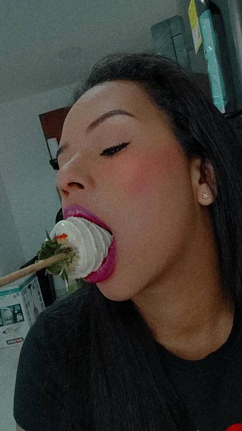 @vannevilla nude vannevilla nude