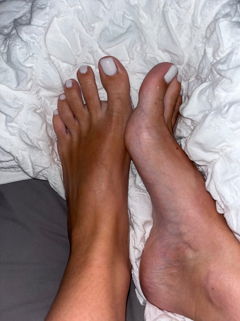 Chels FEET profile picture