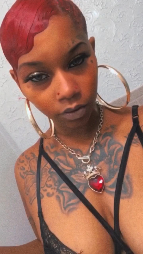 FootFetishQueen profile picture