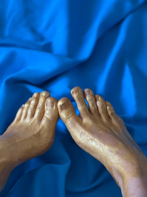 goldy feet profile picture