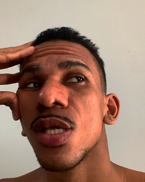 Gutto black profile picture