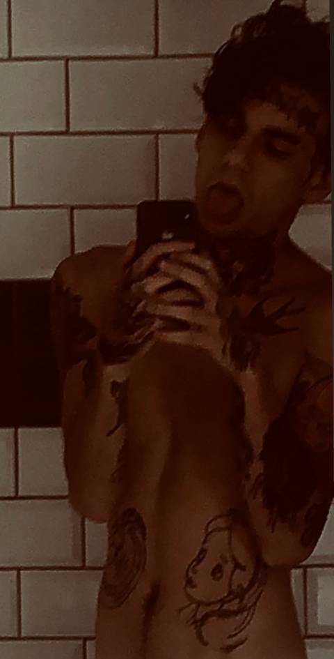 @johnnydtattoo @johnnydtattoo