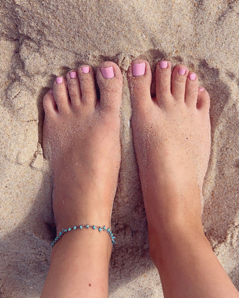 Kim’s Feet profile picture