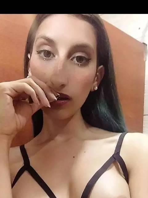 @lolaa1995 @lolaa1995