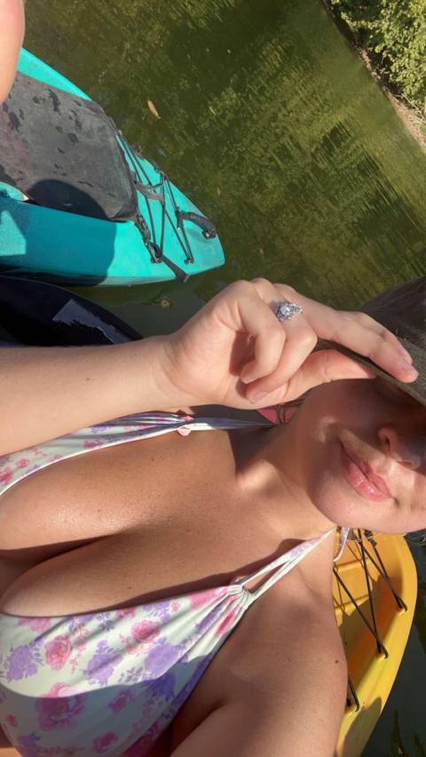 @lealealove @lealealove