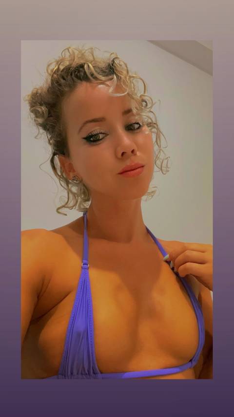 @rosebomb23 @rosebomb23