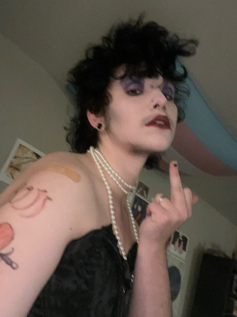 Aries profile picture