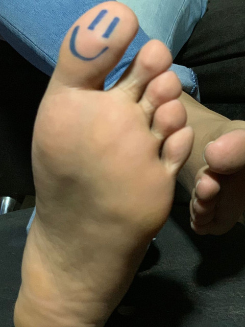 Travel feet profile picture