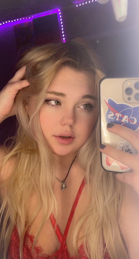 LXVES๐ฉท Your favorite chubby girl ๐ profile picture