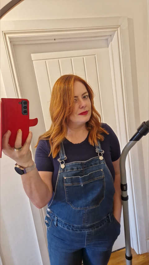 Lola profile picture