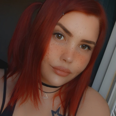 emi 🤍 profile picture