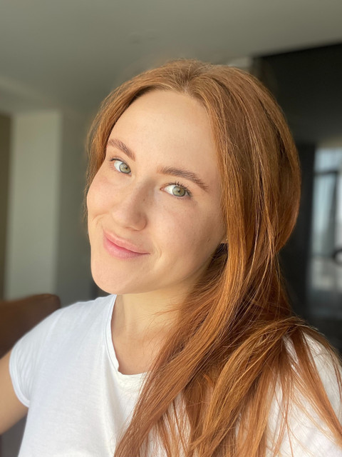 Elizabeth James profile picture