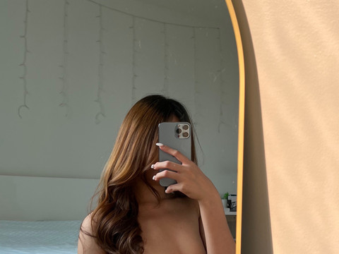 Chloeeeee 🤍 profile picture