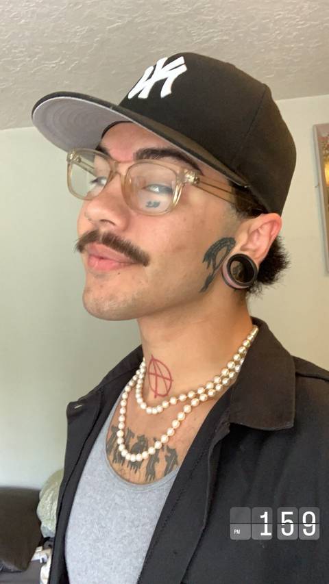 @yomomscrush @yomomscrush