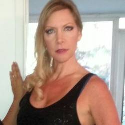 @mistressdesirex @mistressdesirex