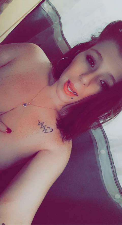 @redheadedbeautyfree20 @redheadedbeautyfree20