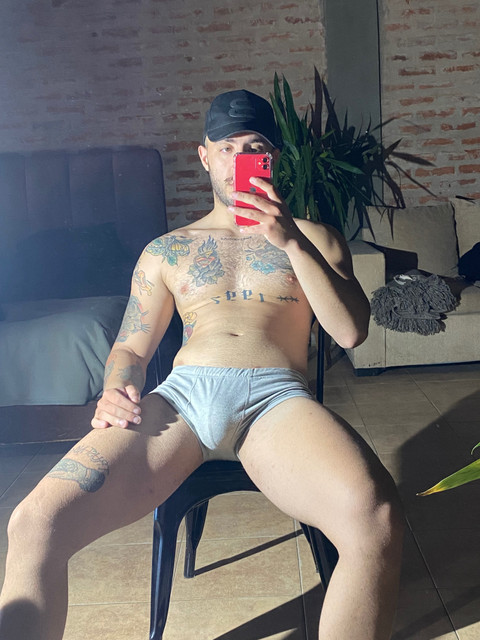 luciano gomez profile picture