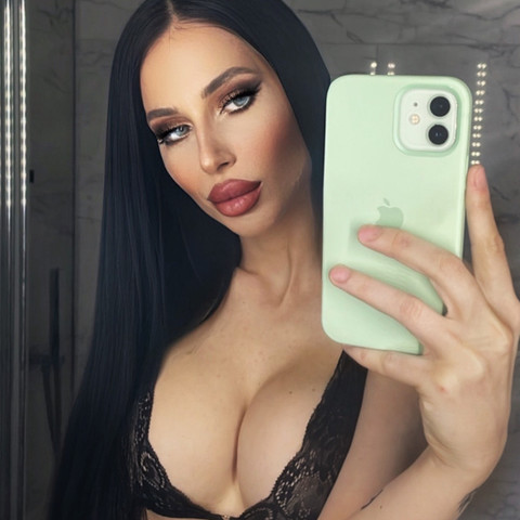 Natalia Petrova | Premium Account 🖤 profile picture