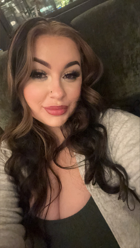 𝙇𝙐𝙉𝘼 🩷 profile picture