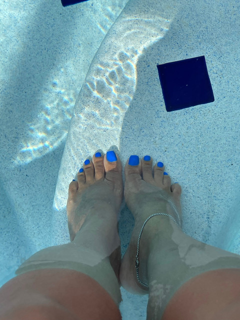 Sexy feet 4u profile picture