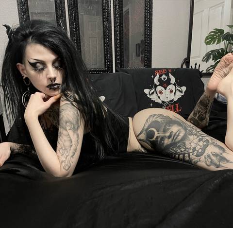 @housesparrow nude housesparrow nude