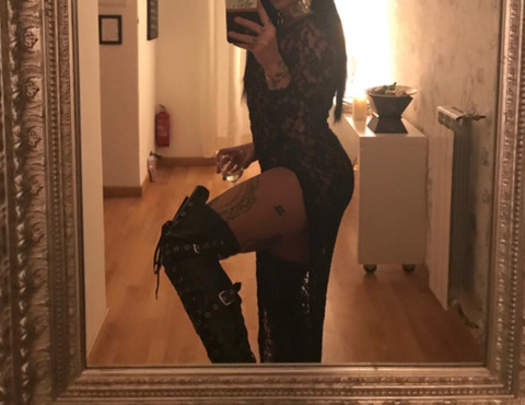 QueenV profile picture