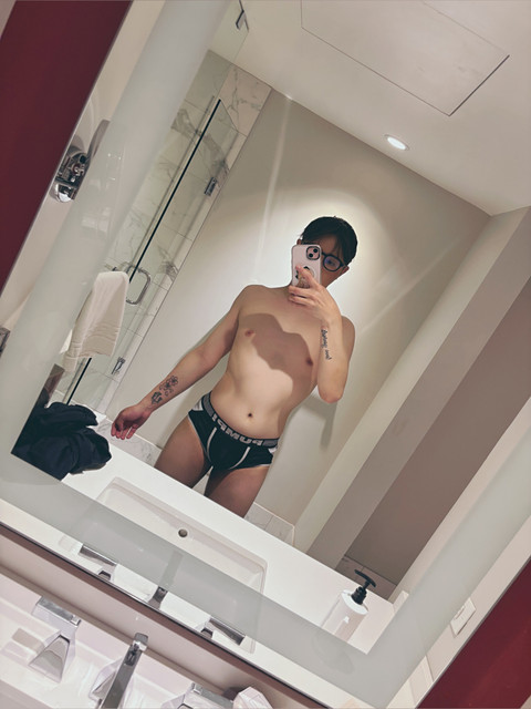 bunnieavery ˚₊‧꒰ა ☆ ໒꒱ ‧₊˚🇨🇦🍁 profile picture