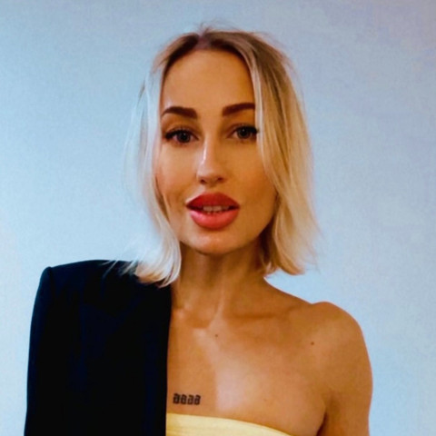 Alluring Olga ✨ profile picture