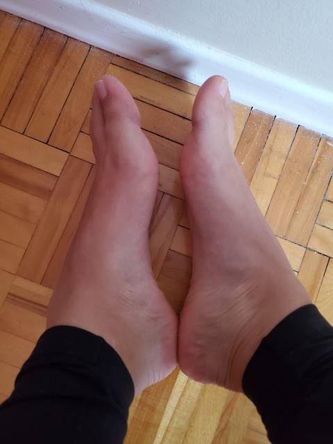 @footqueen8.0 nude footqueen8.0 nude