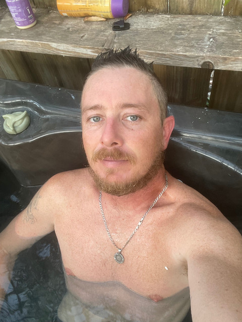 KinkyDaddy profile picture