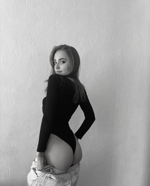 @femiliana @femiliana