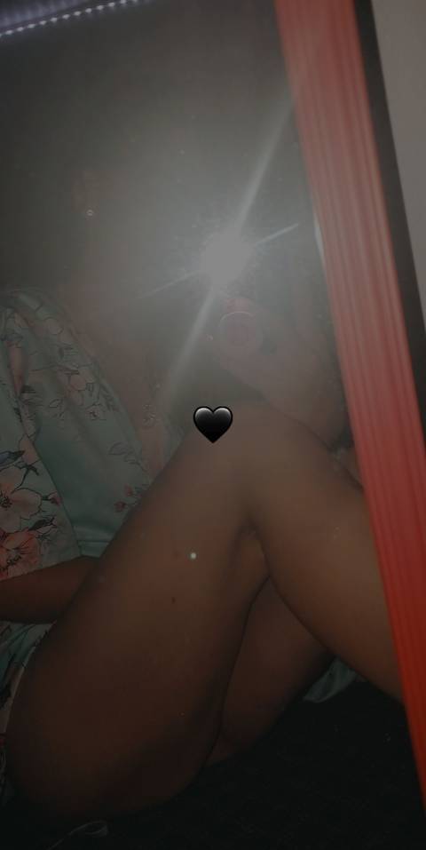@u173119370 nude u173119370 nude