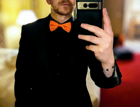 Black-tie up profile picture