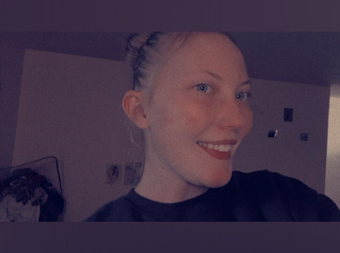 Alice_and_the_wonderland profile picture
