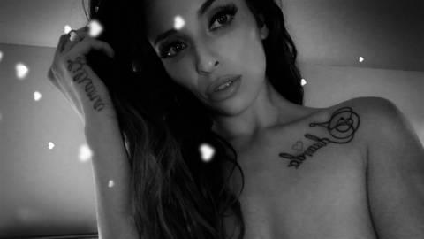 @beewithecakes nude beewithecakes nude