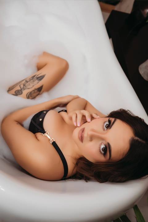 @viktoryassecret @viktoryassecret