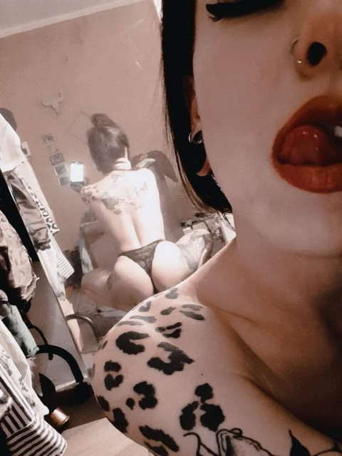 Inked Fox profile picture