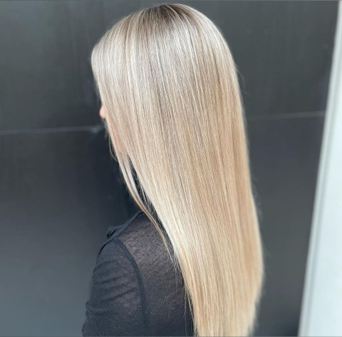 🍑 SubDoll 😈 profile picture