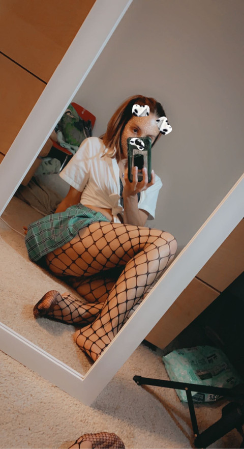 Ella profile picture