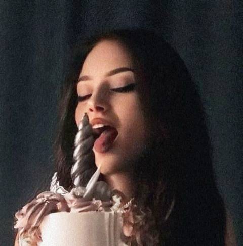 @holly_kate @holly_kate