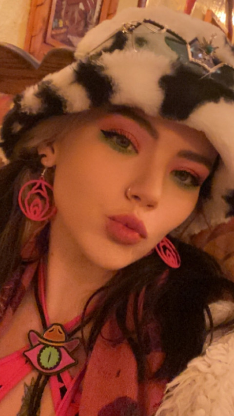 tizzy profile picture